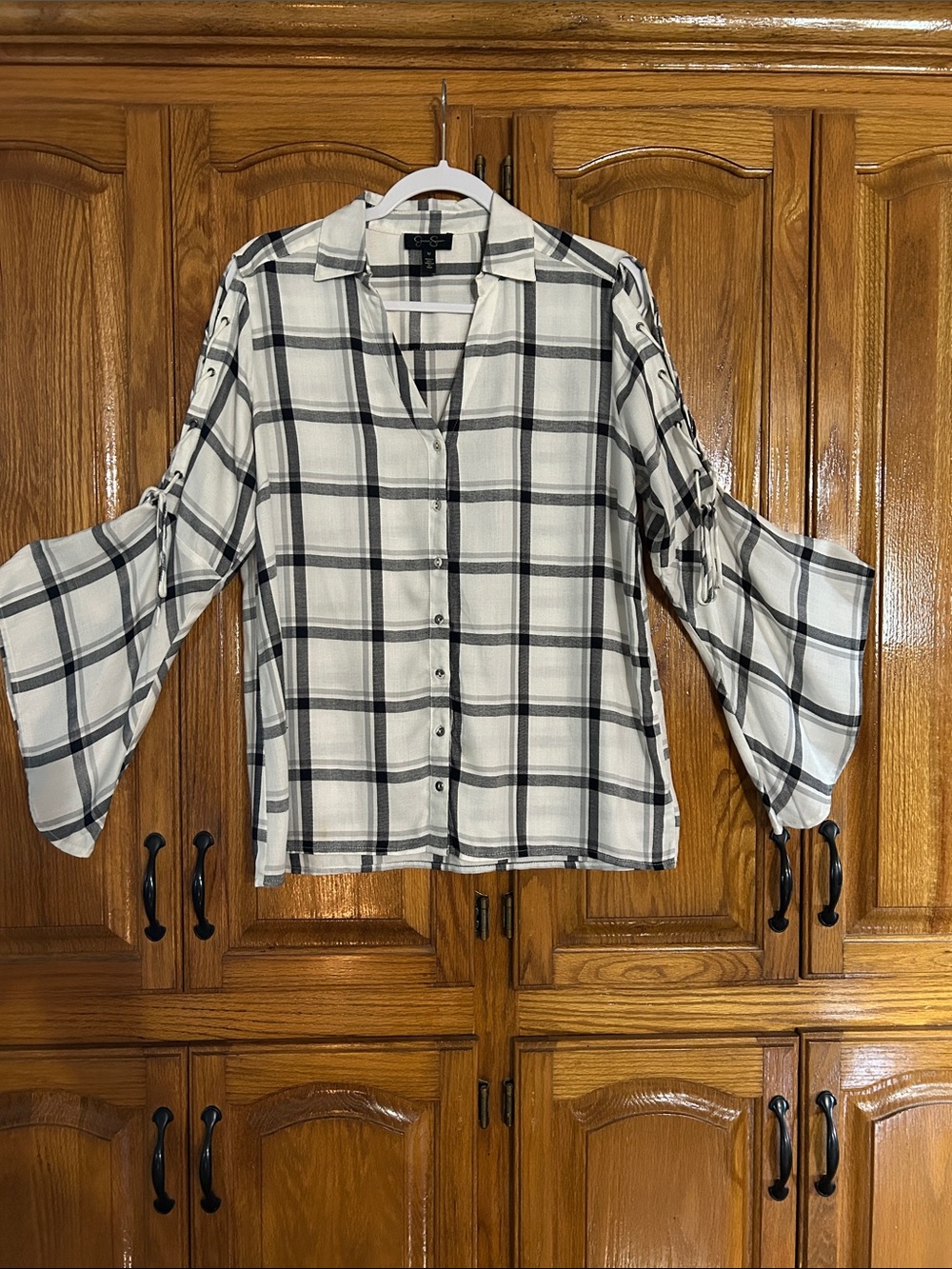 Jessica Simpson Black and White Plaid Button-Front Bell Sleeve Shirt